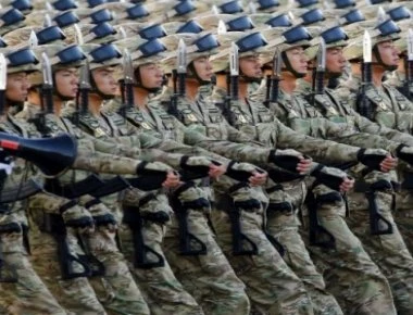Κίνα: Απειλεί με πόλεμο τις ΗΠΑ για την Ταϊβάν